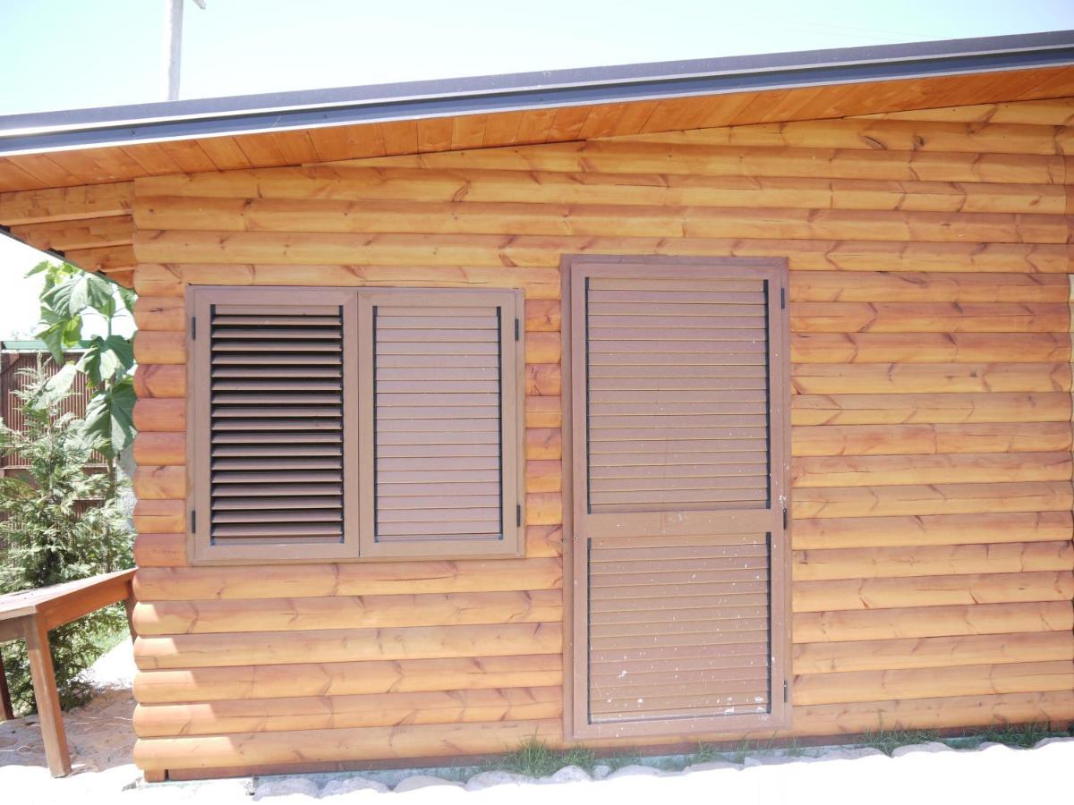 Windmill Shkodra Gesthouse Camping & Grill 外观 照片